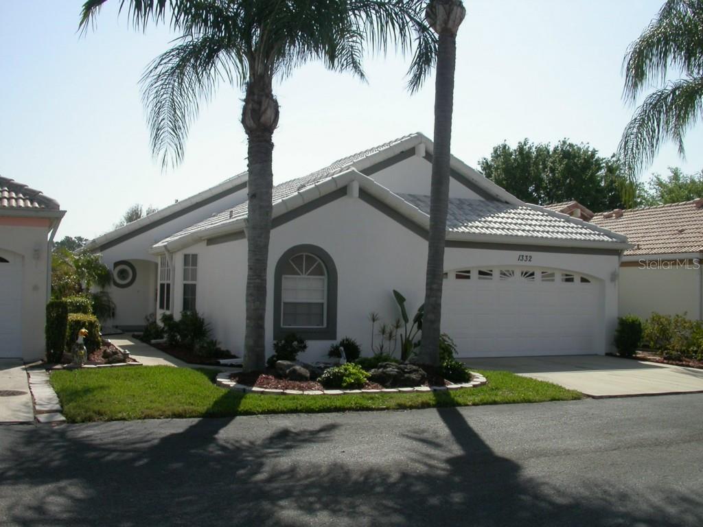 A lovely detached villa overlooking the twelfth fairway of Capri Isles Golf Course. Two bedrooms, two baths, den and two car garage. Kitchen equipped with all newer appliances. Formal dining area. Conveniently located a short distance from shopping, & golf. Restaurants and medical facilities are nearby. CALL FOR OFF SEASON RATES AND AVAILABILITY. THREE MONTH MINIMUM RENTALS.
