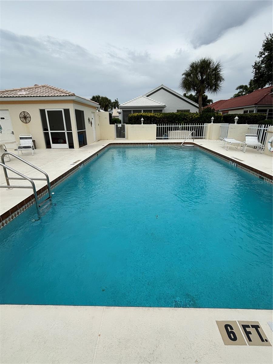 PALM VILLAS - Residential Lease