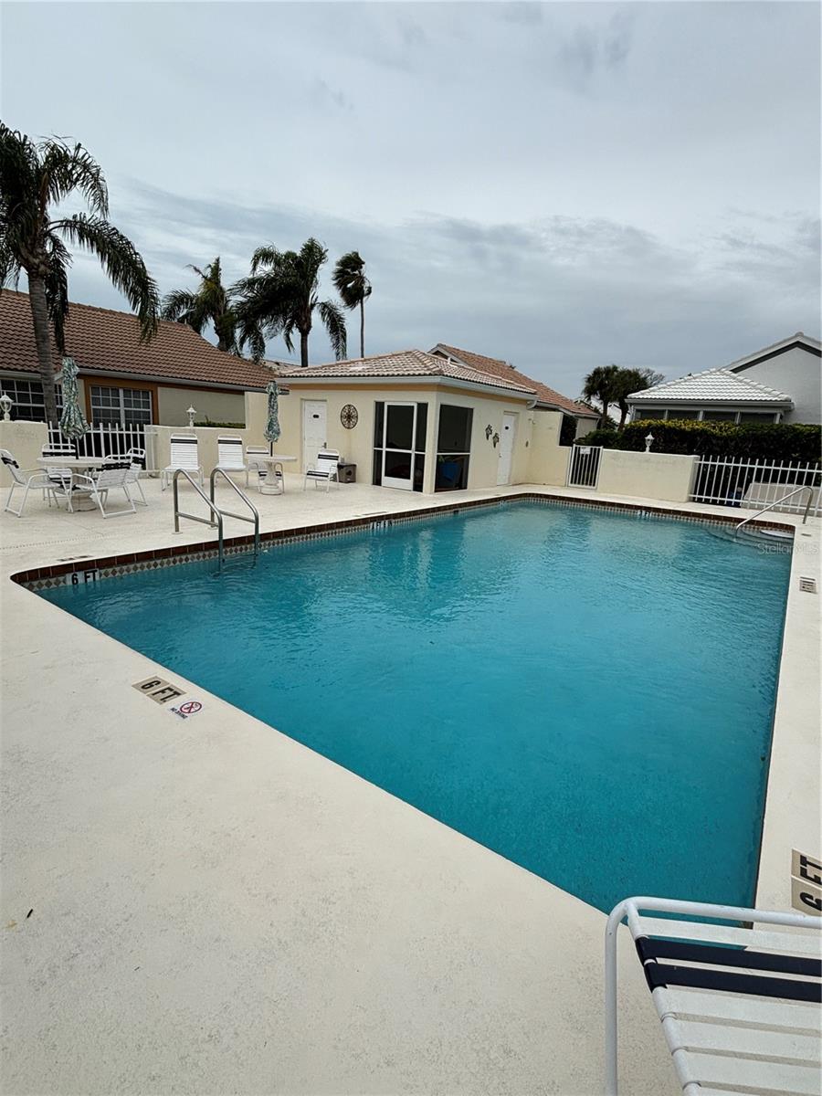 PALM VILLAS - Residential Lease