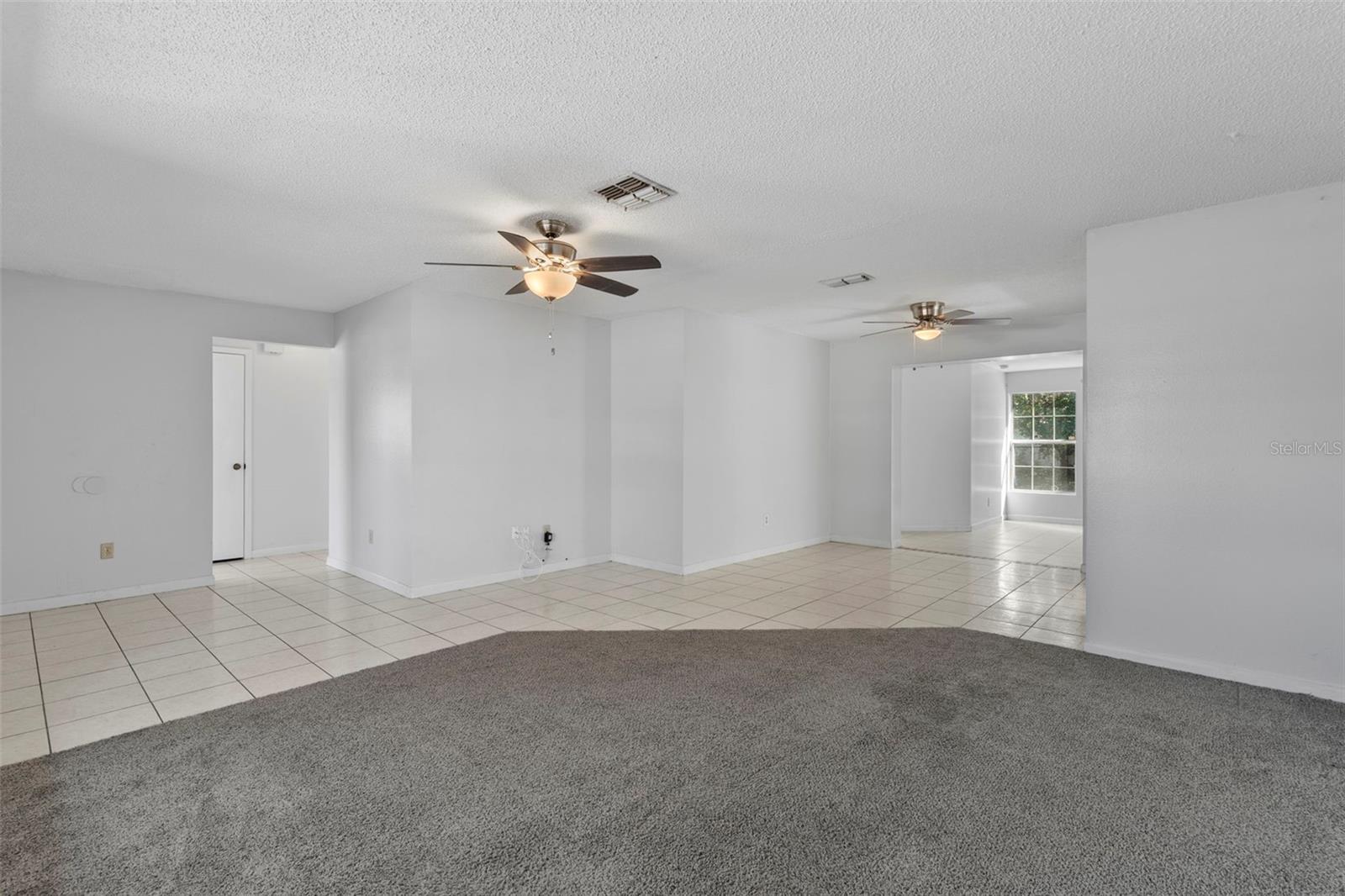 DELTONA LAKES UNIT 07 - Residential