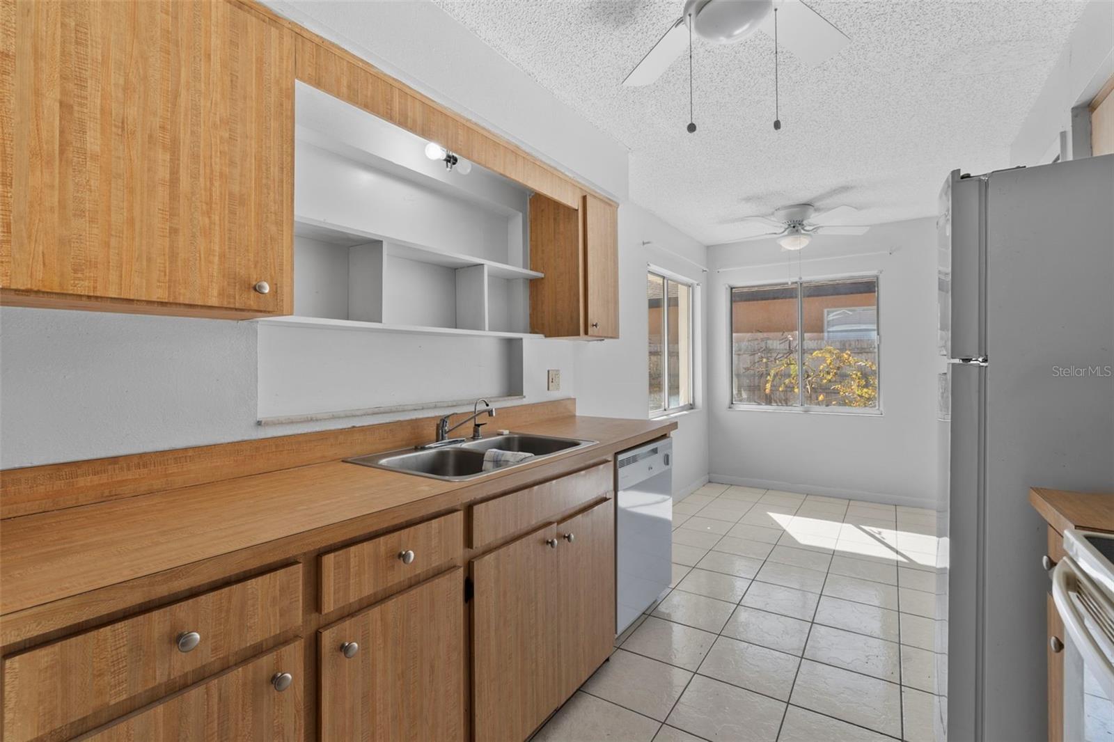 DELTONA LAKES UNIT 07 - Residential