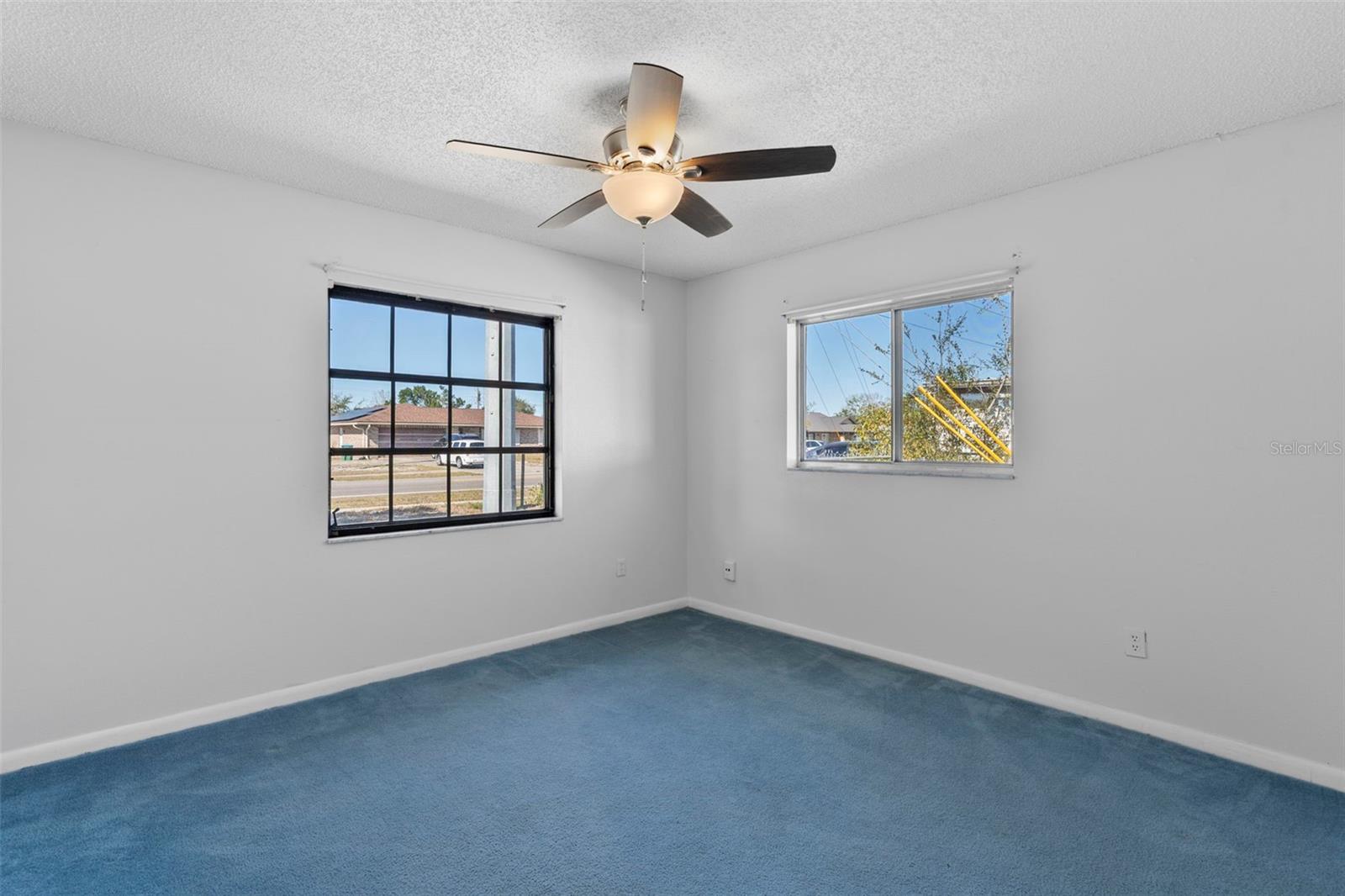 DELTONA LAKES UNIT 07 - Residential