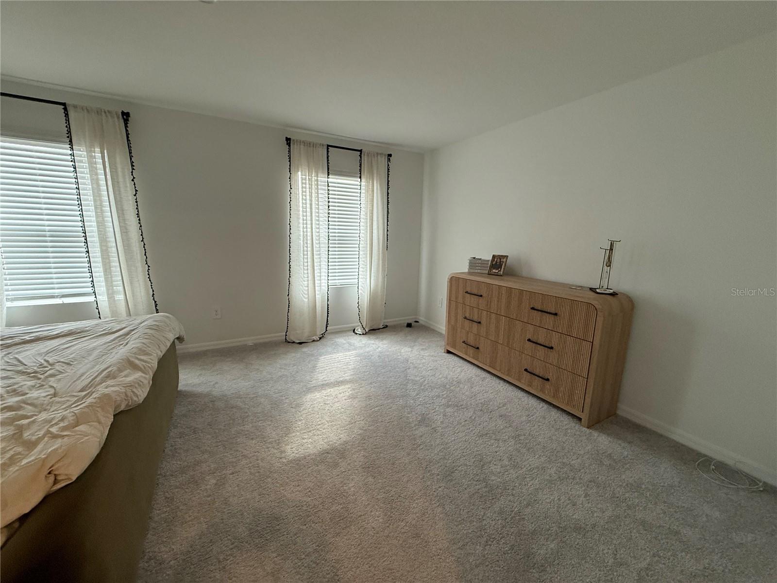 TOWNES AT SOUTHSHORE POINTE - Residential Lease