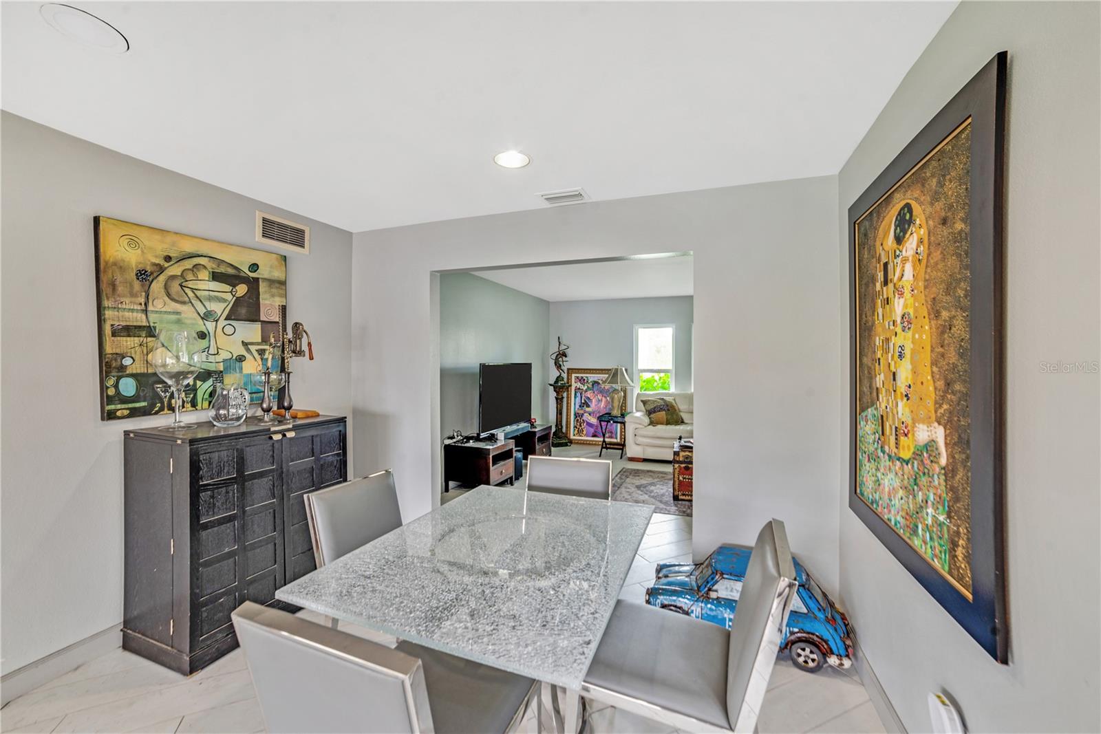 2339 SE 27TH STREET, CAPE CORAL, FL, 33904/$499,990 1 2339 SE 27TH STREET