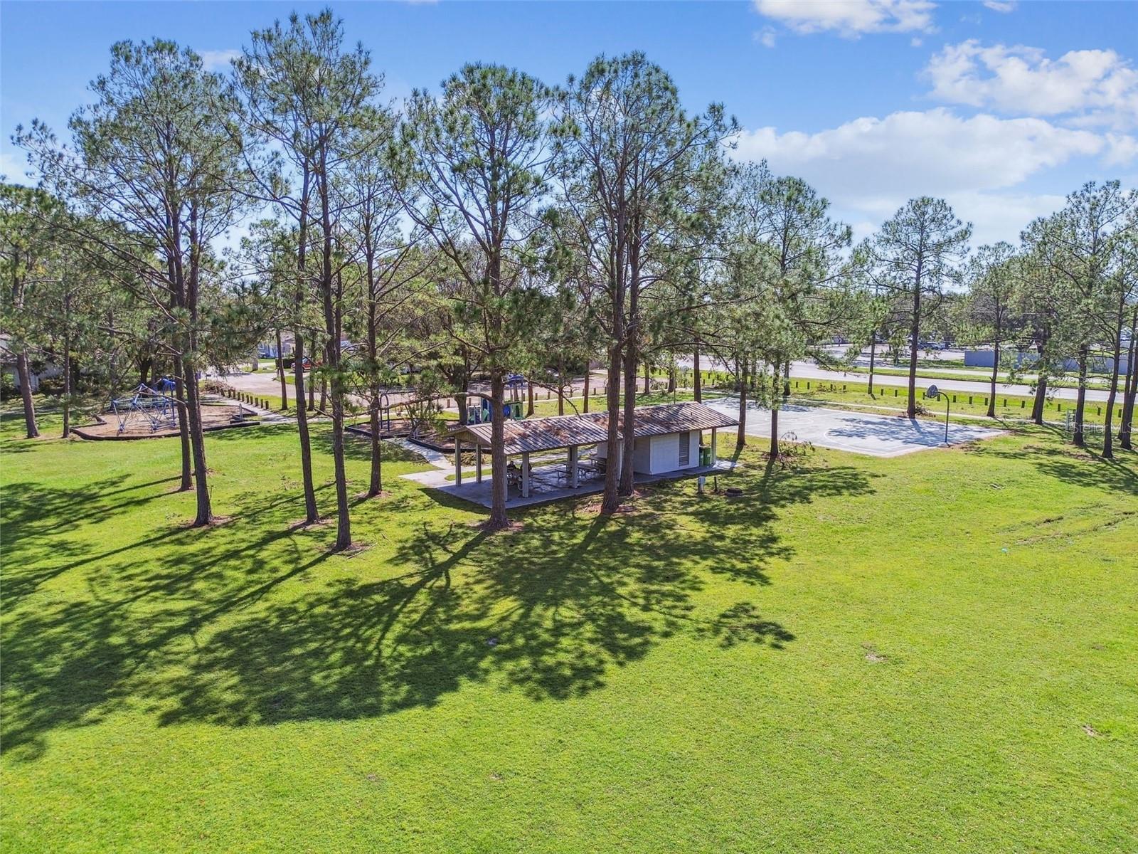 BEACON MEADOWS UNIT 1 - Residential