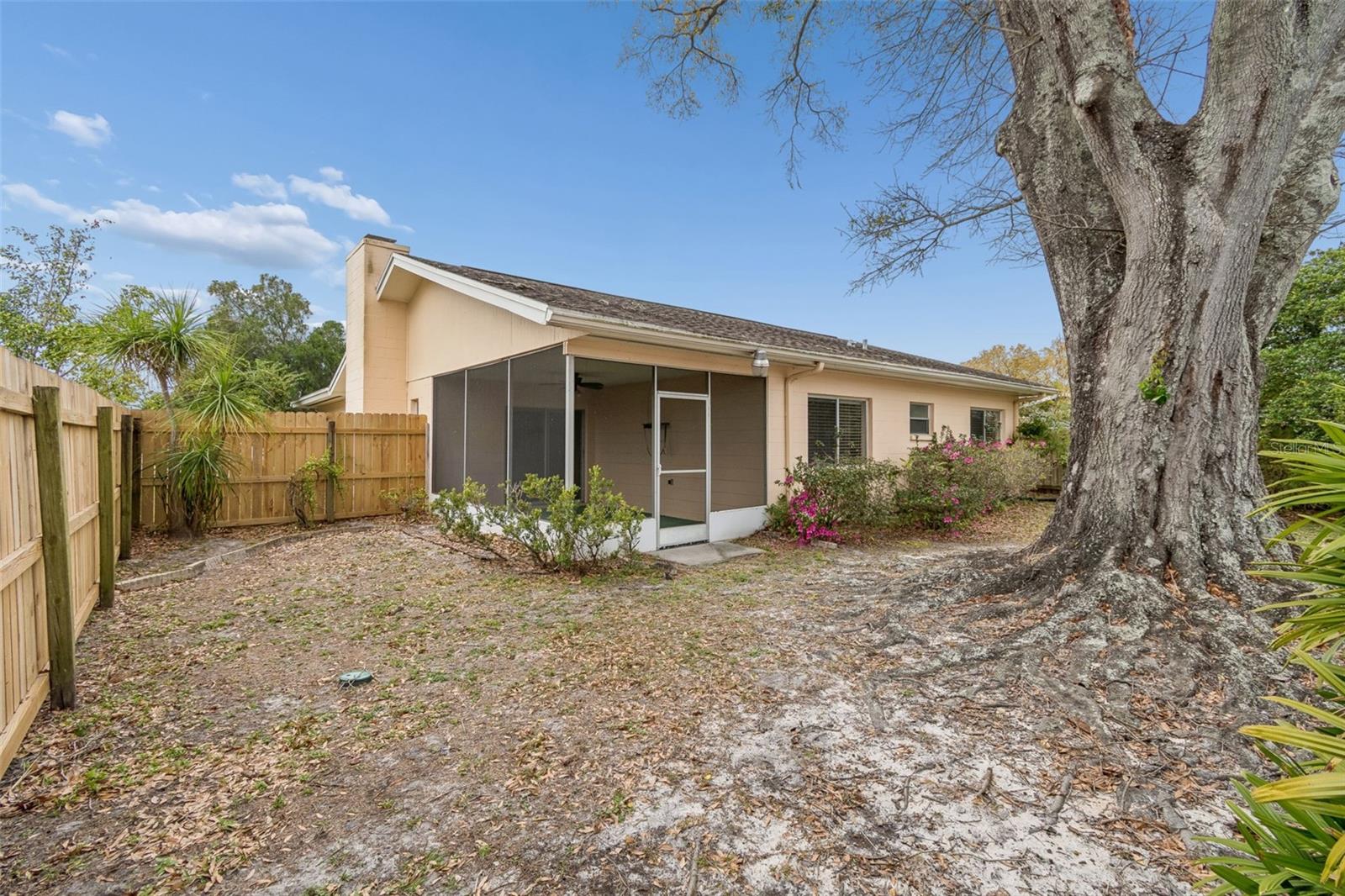 BEACON MEADOWS UNIT 1 - Residential