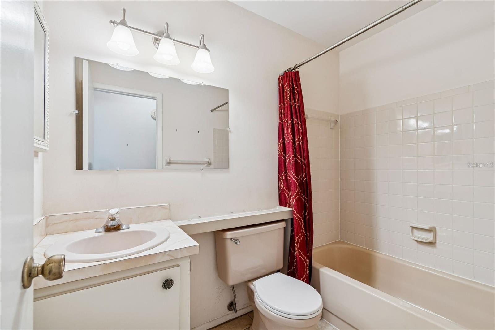 BEACON MEADOWS UNIT 1 - Residential