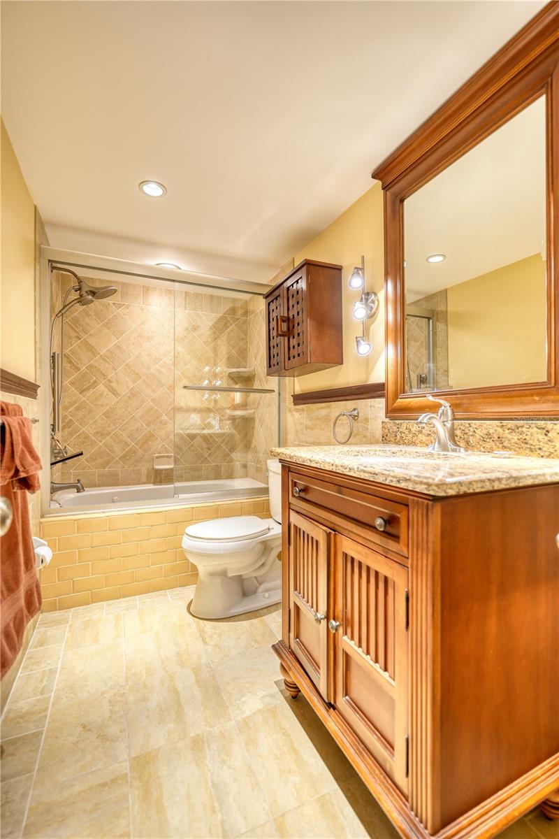 PARK SHORE CONDO - Residential