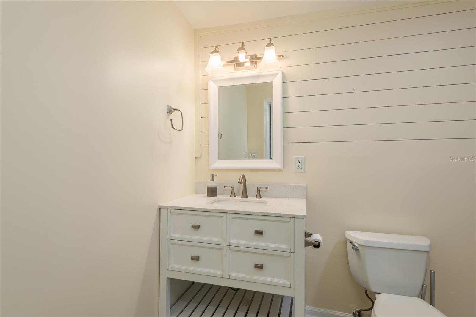 BURGHSTREAMSS SUB - Residential