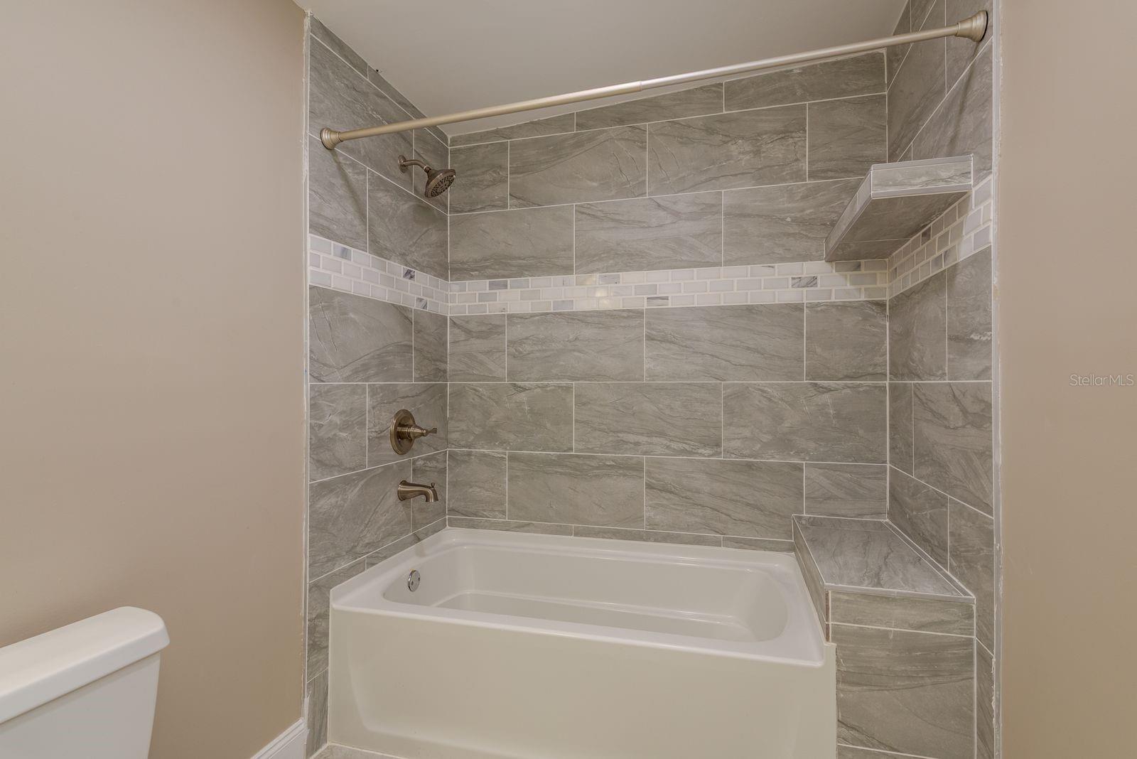 BURGHSTREAMSS SUB - Residential