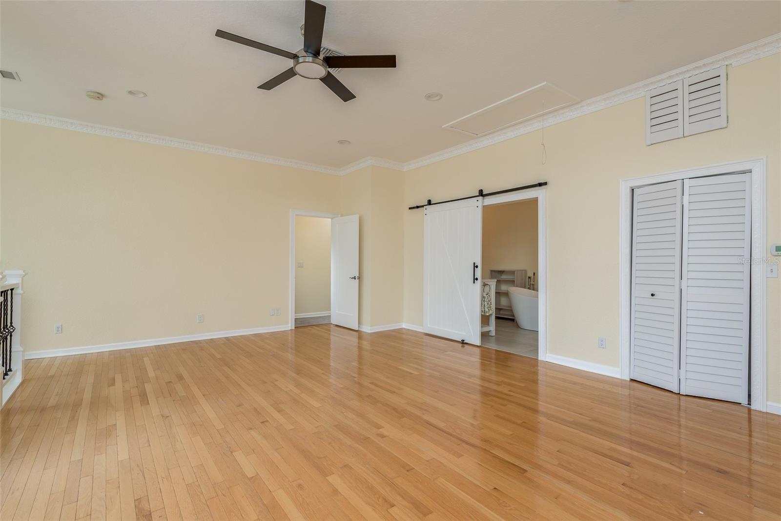 BURGHSTREAMSS SUB - Residential