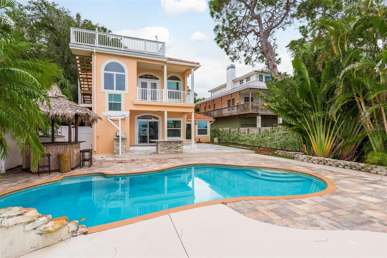 BURGHSTREAMSS SUB - Residential