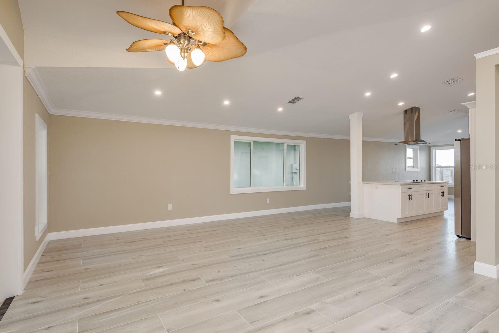 BURGHSTREAMSS SUB - Residential