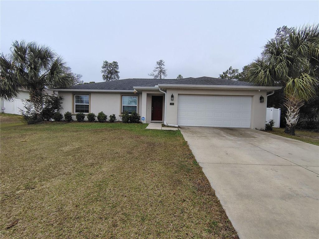 Photo of 13093 SW 35th Circle, Ocala, FL 34473 (MLS # G5106129)