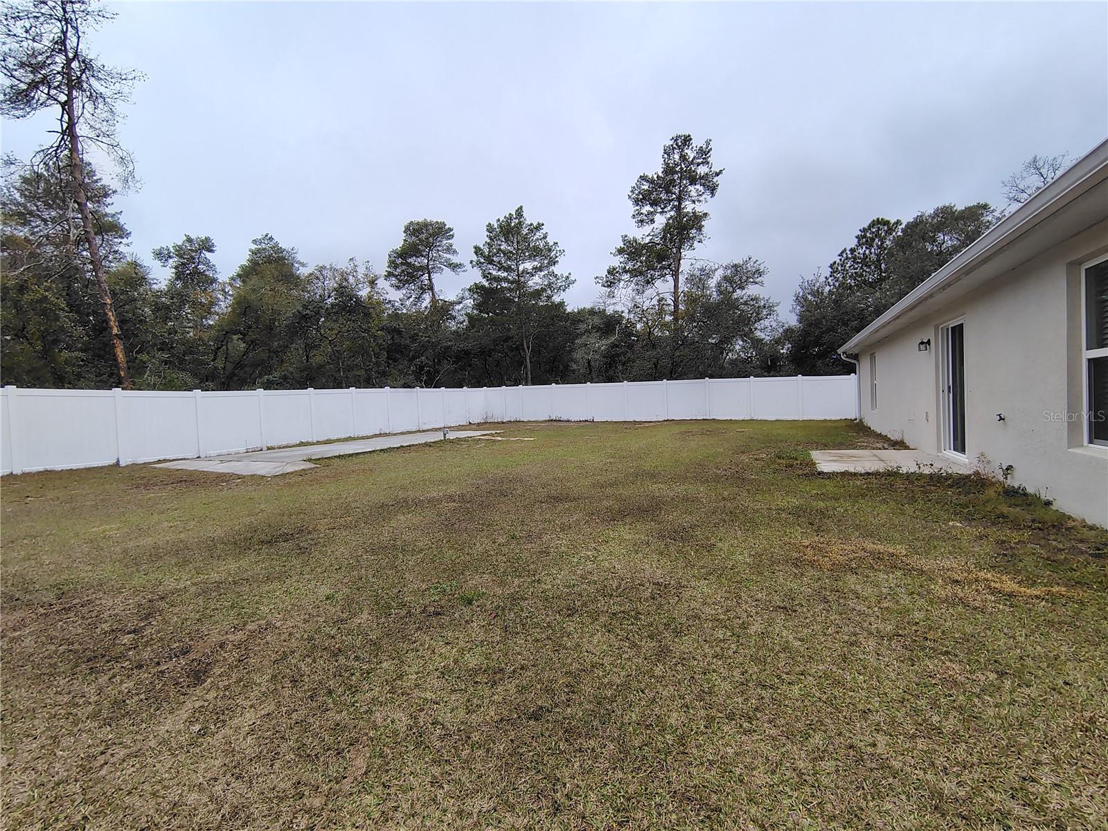 MARION OAKS UN 07 - Residential Lease