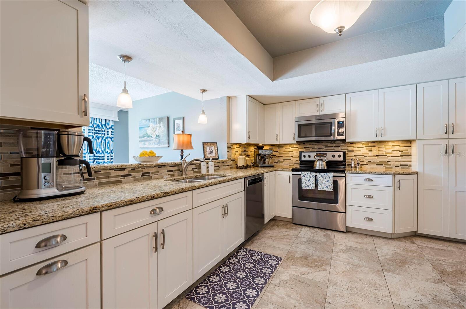 SEMINOLE WOODLANDS - Residential