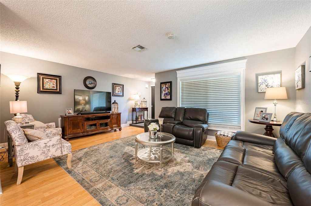 Photo of 12312 89th Terrace, Seminole, FL 33772 (MLS # O6394495)