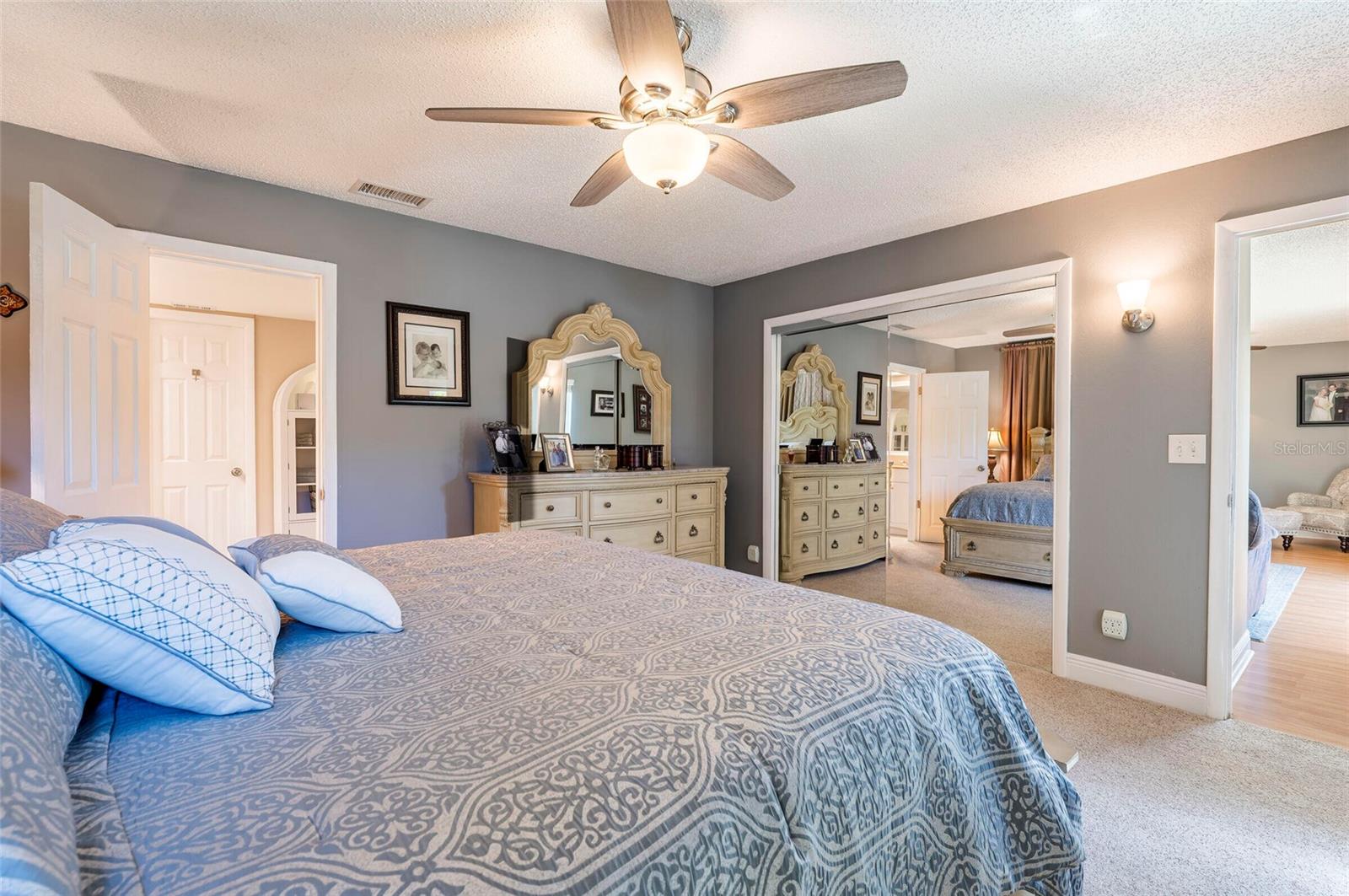 SEMINOLE WOODLANDS - Residential