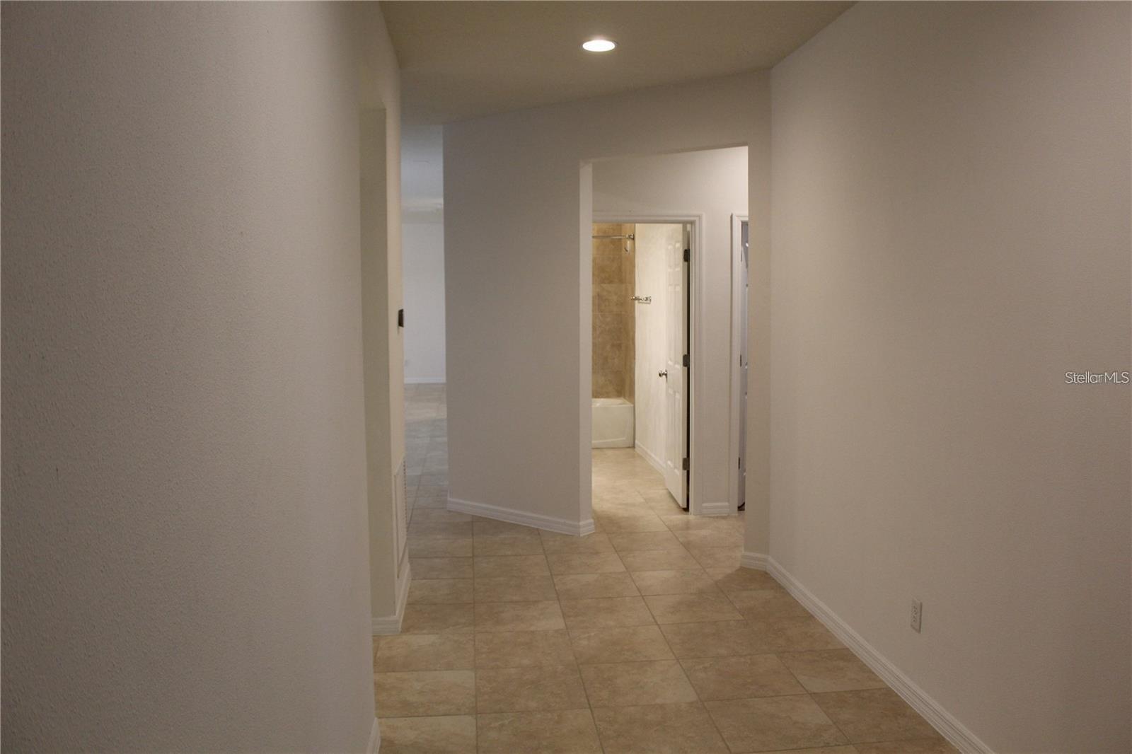 SERENOA VILLAGE 1 PHASE 1A-1 PB 69 PG 20-23 LOT 3 - Residential Lease