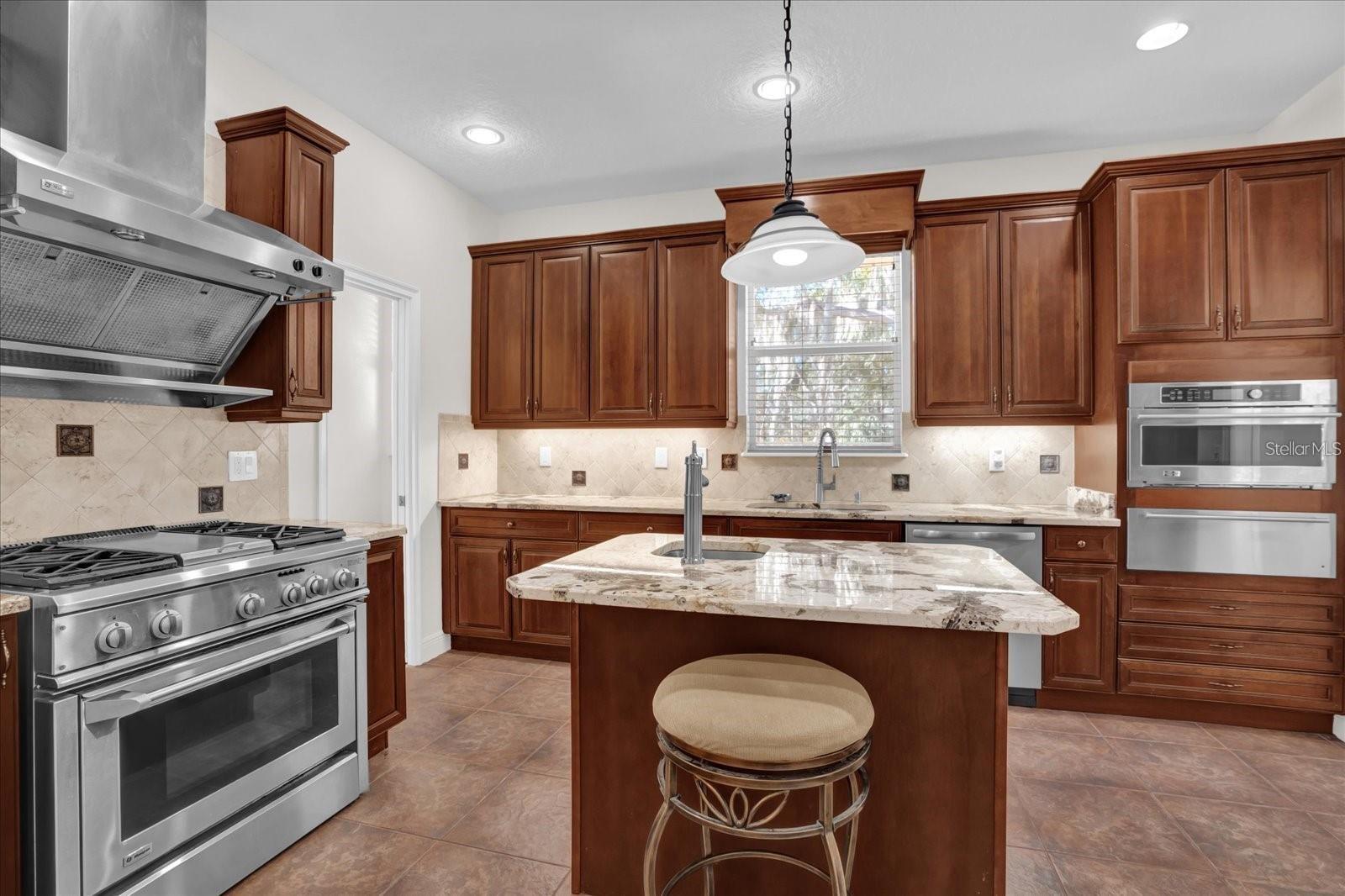 LAKE BETHEL ESTATES 10 - Residential