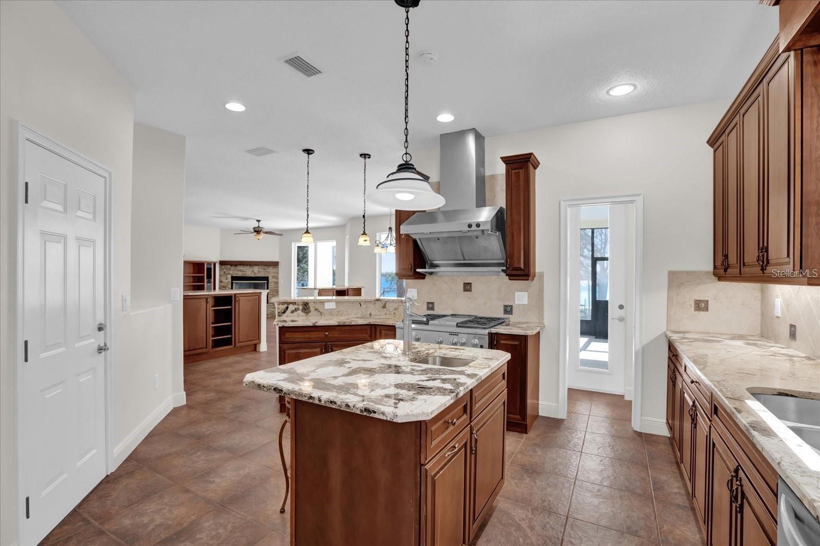 LAKE BETHEL ESTATES 10 - Residential