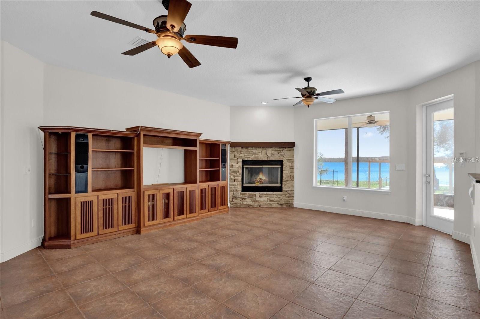 LAKE BETHEL ESTATES 10 - Residential