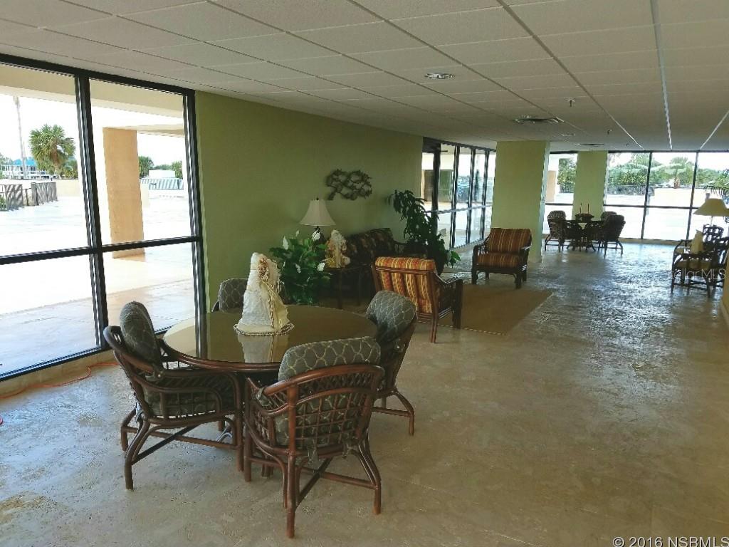 Diamond Head Point Condo - Residential