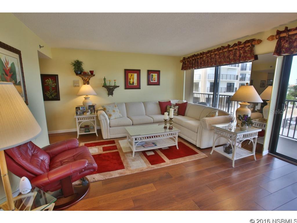 Diamond Head Point Condo - Residential