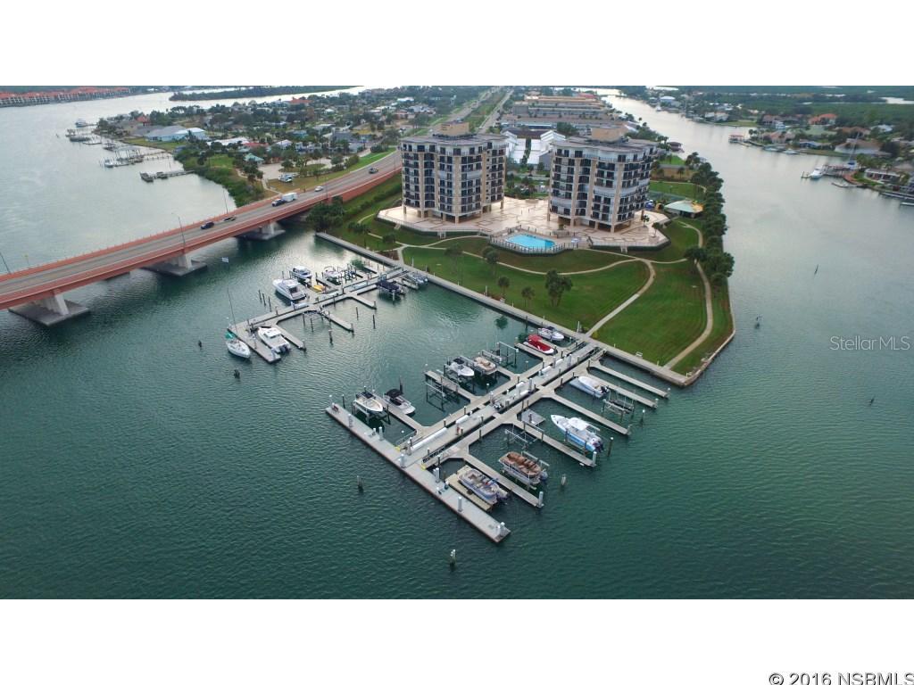 Diamond Head Point Condo - Residential