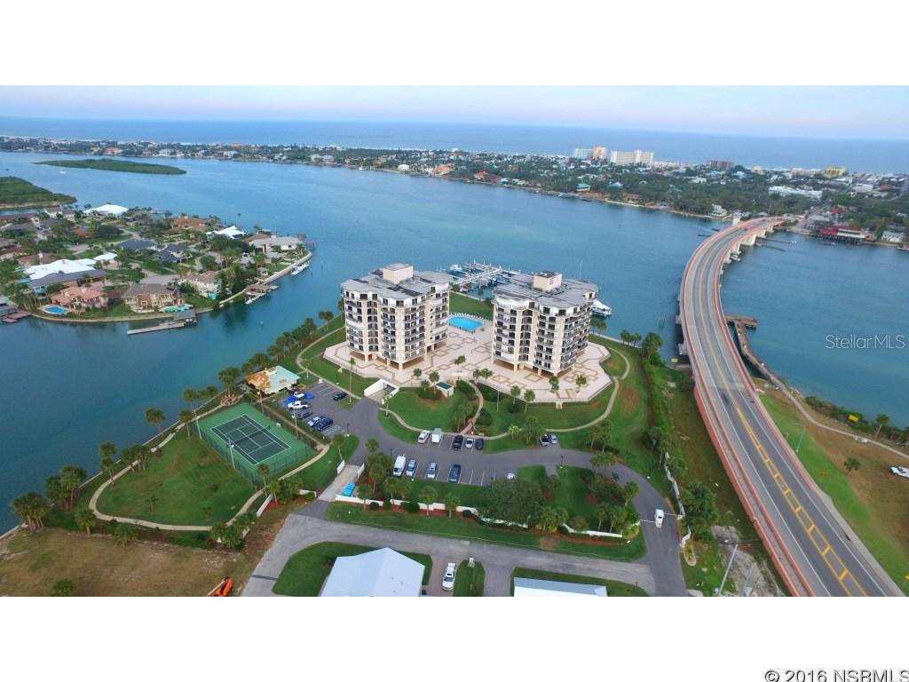 Diamond Head Point Condo - Residential