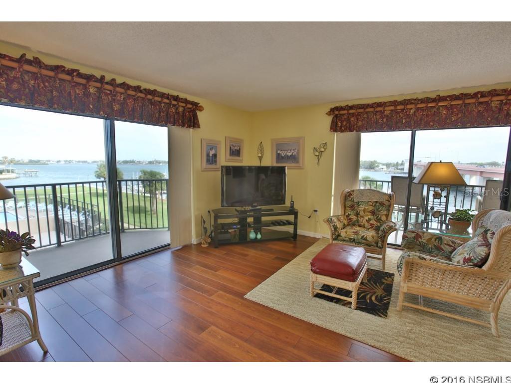 Diamond Head Point Condo - Residential