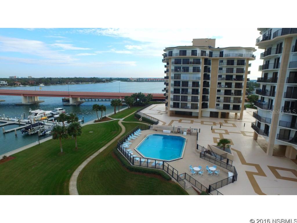 Diamond Head Point Condo - Residential