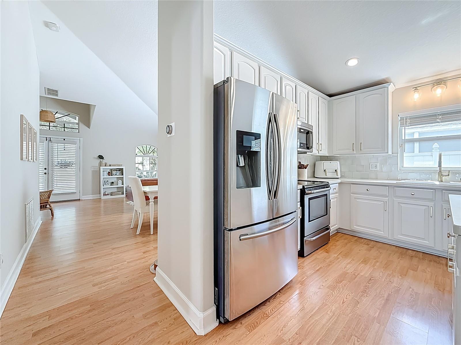 BAY ARBOR - Residential