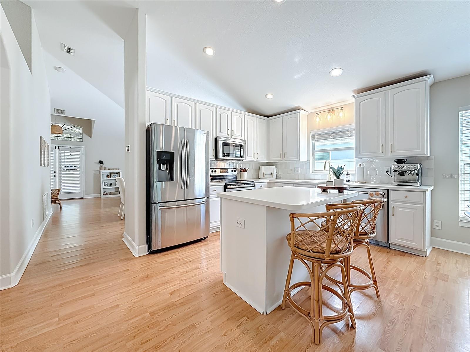 BAY ARBOR - Residential