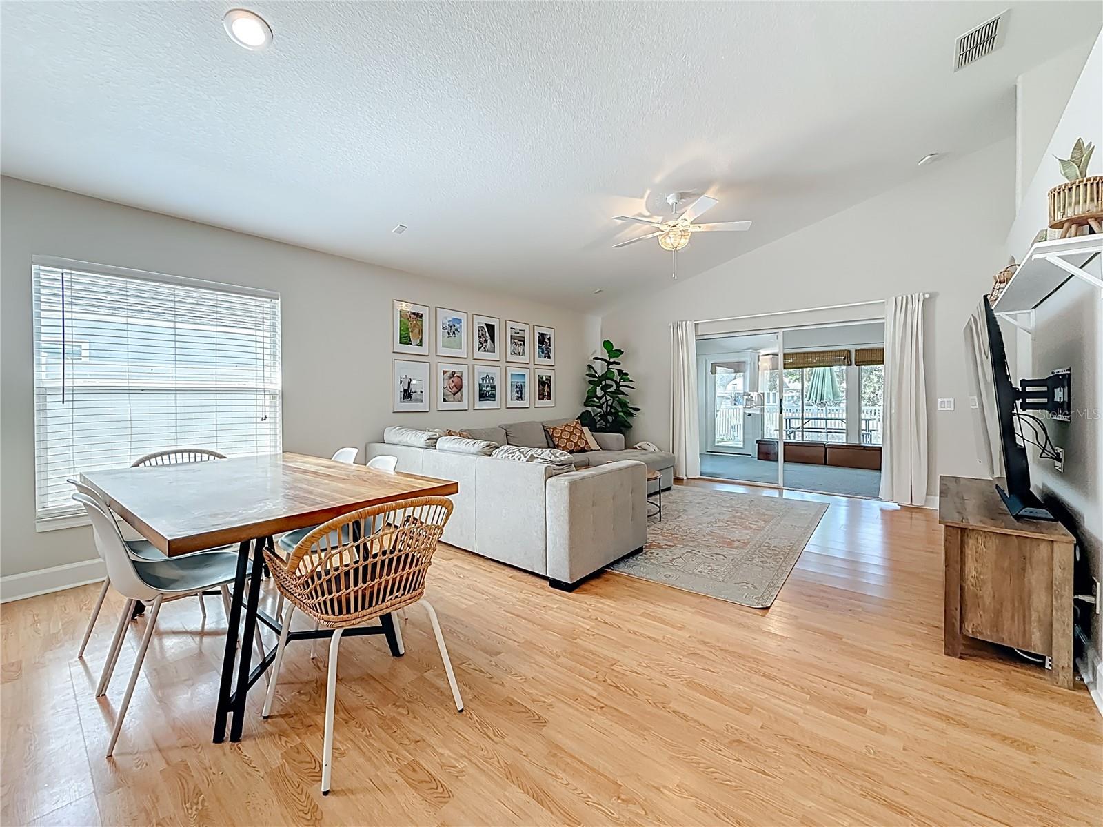 BAY ARBOR - Residential