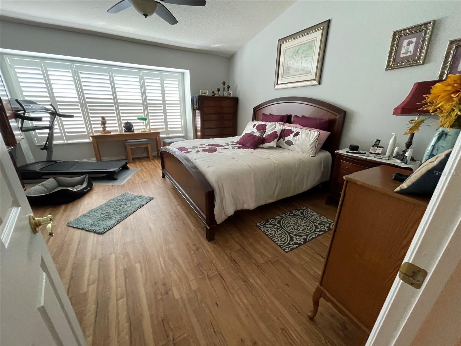 COVERED BRIDGE TWNHMS - Residential