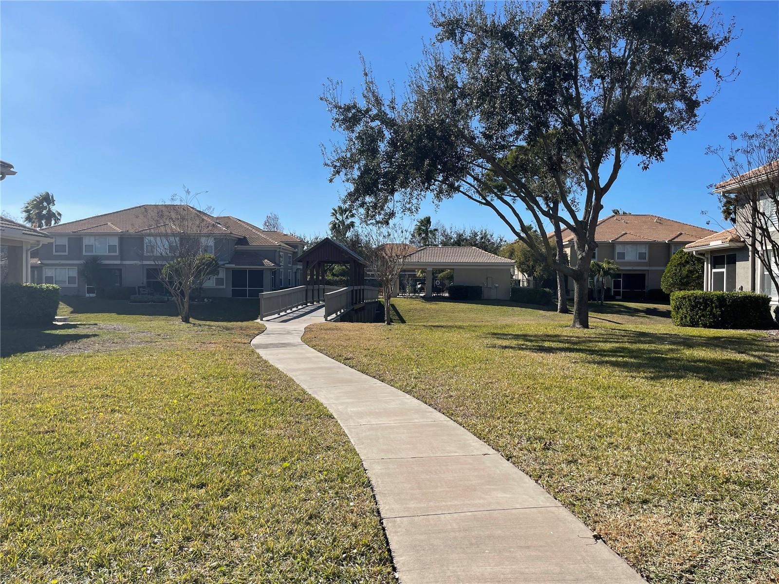 COVERED BRIDGE TWNHMS - Residential