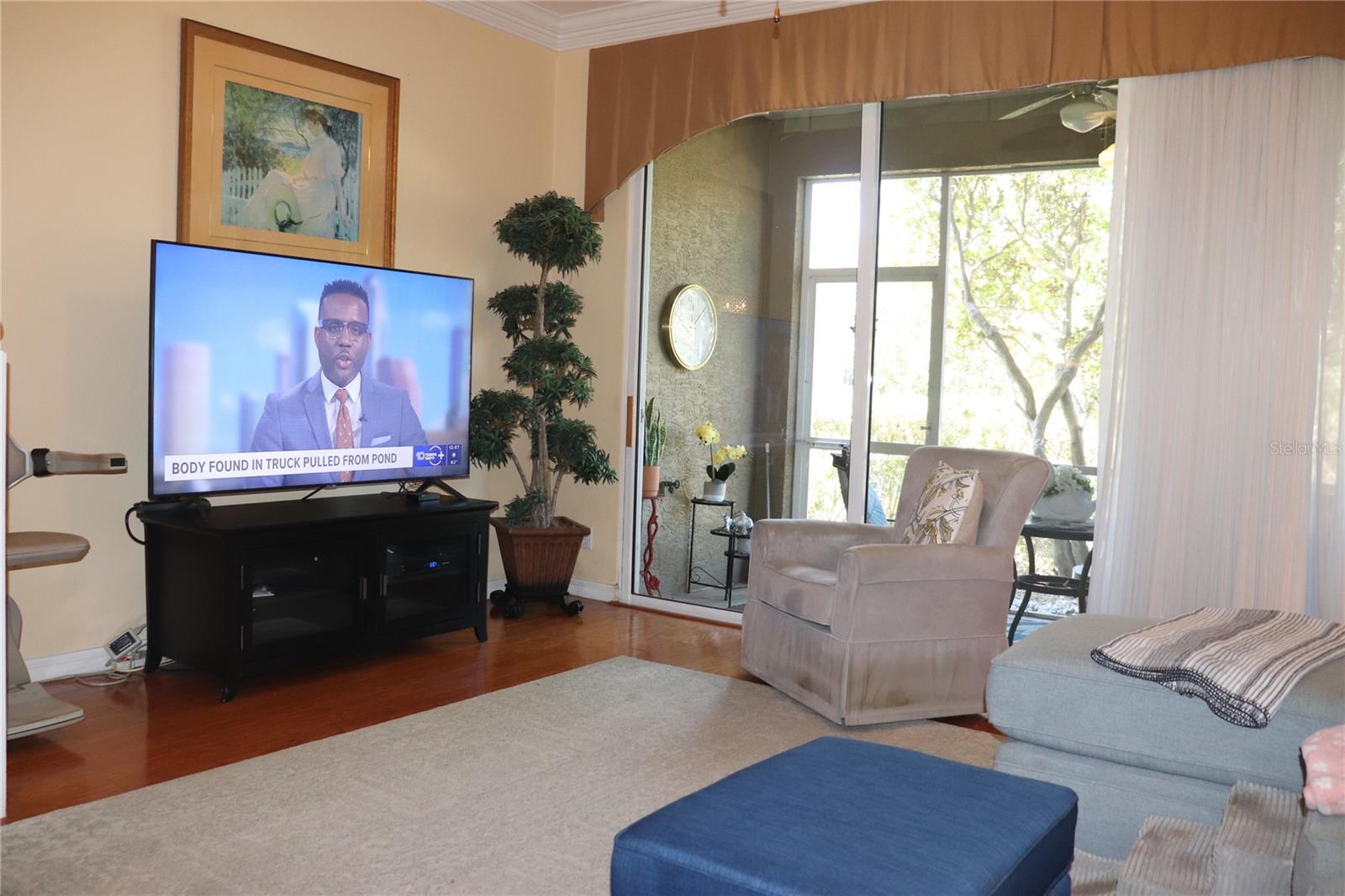 COVERED BRIDGE TWNHMS - Residential