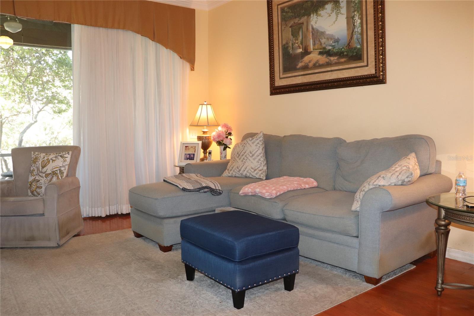 COVERED BRIDGE TWNHMS - Residential