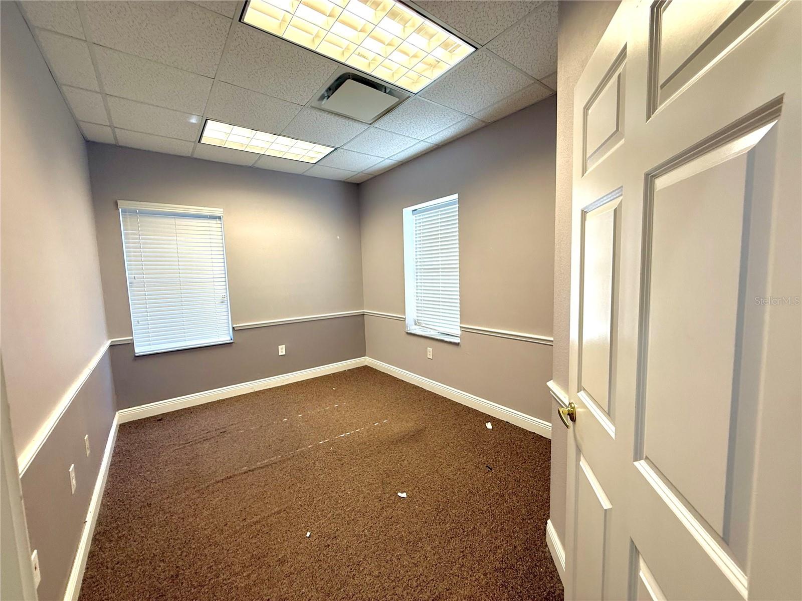 BLOOMINGDALE OAKS EXECUTIVE PA - Commercial Lease