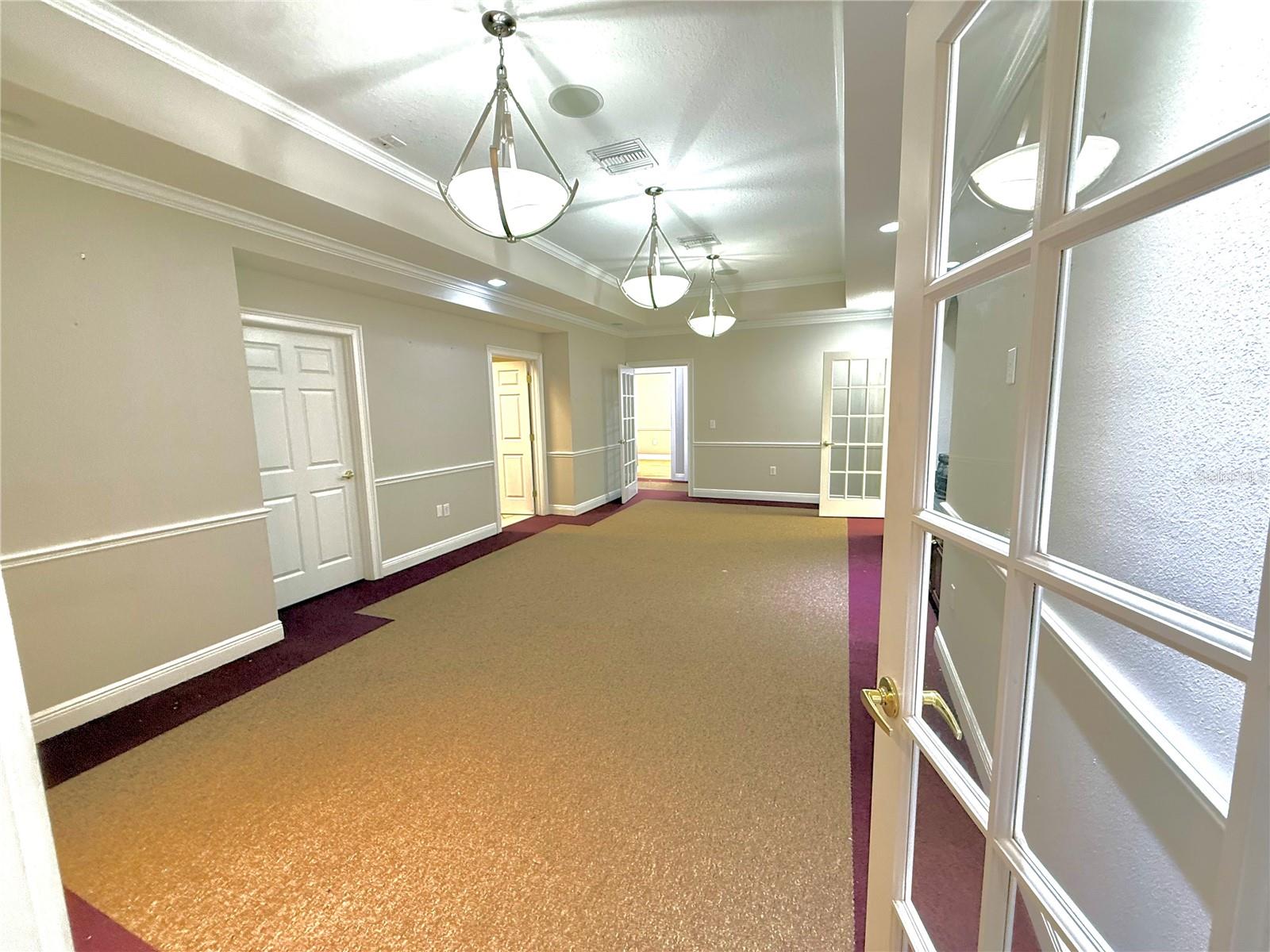 BLOOMINGDALE OAKS EXECUTIVE PA - Commercial Lease