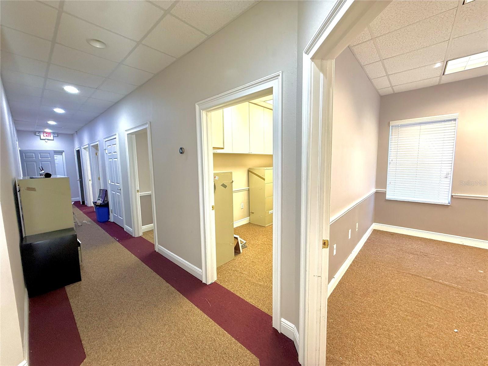 BLOOMINGDALE OAKS EXECUTIVE PA - Commercial Lease