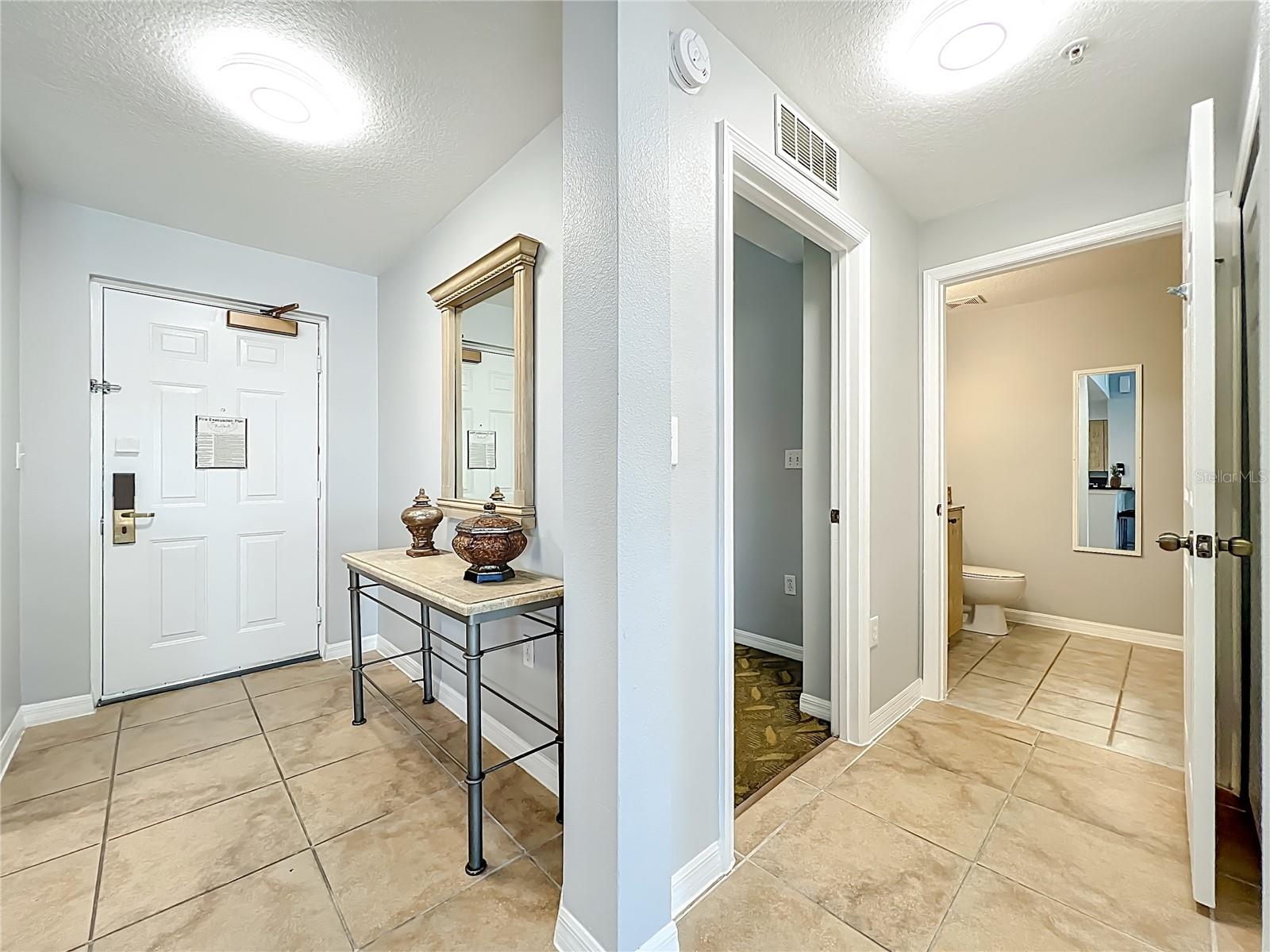 WORLDQUEST RESIDENCE - Residential