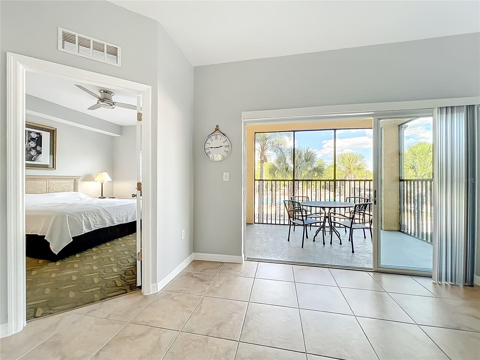 WORLDQUEST RESIDENCE - Residential