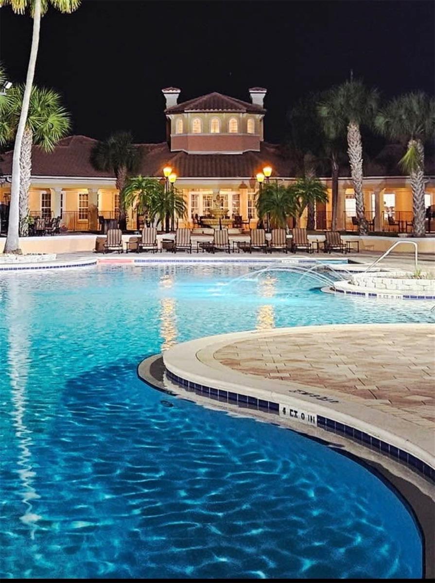 WORLDQUEST RESIDENCE - Residential