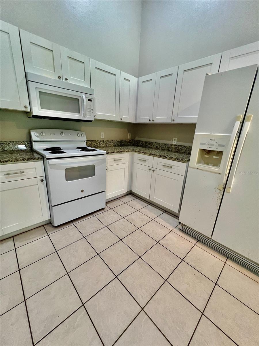 ACREAGE - Residential