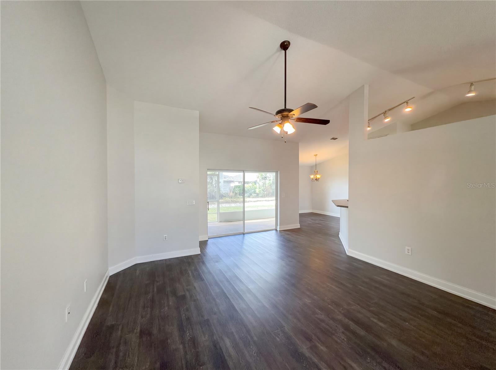 COVENTRY COVE - Residential