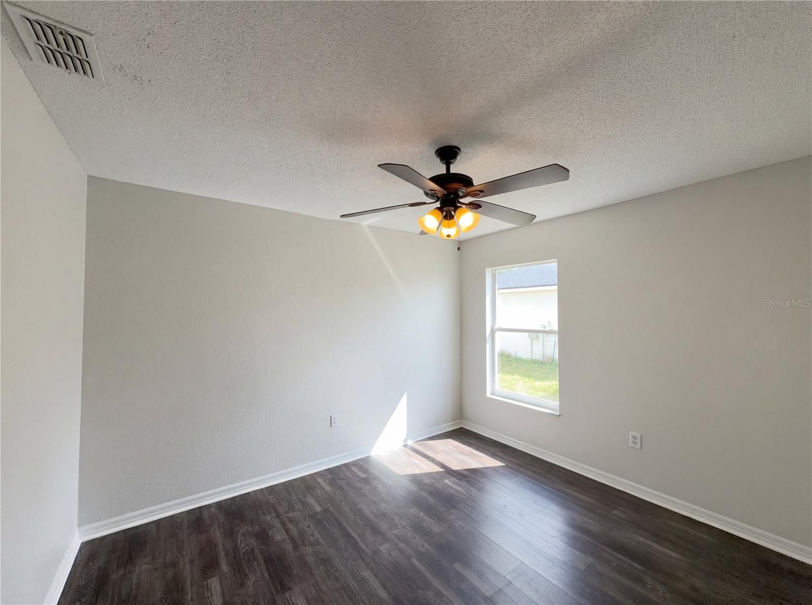 COVENTRY COVE - Residential