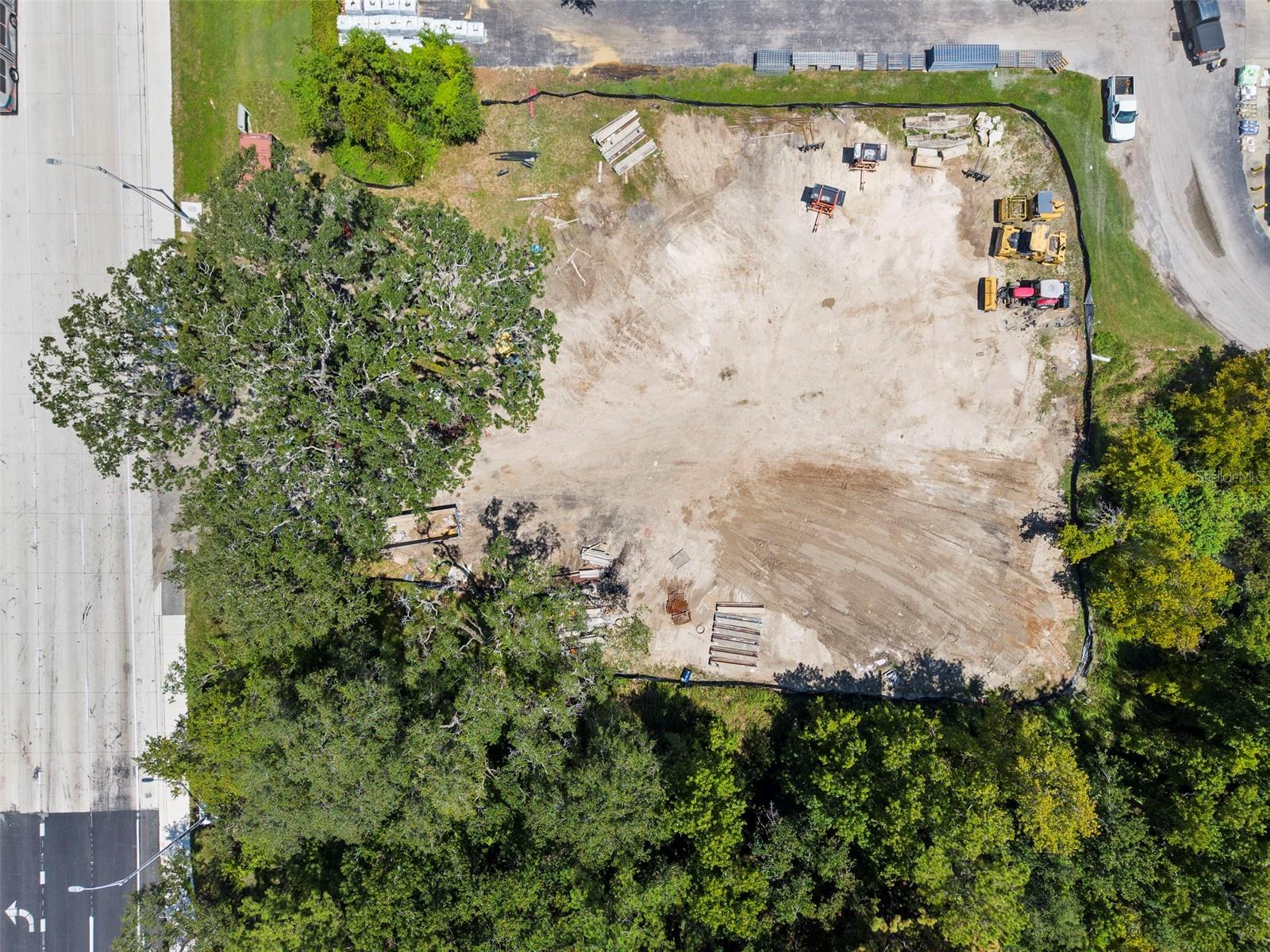 DAVID/MANUEL COMM PARK - Land