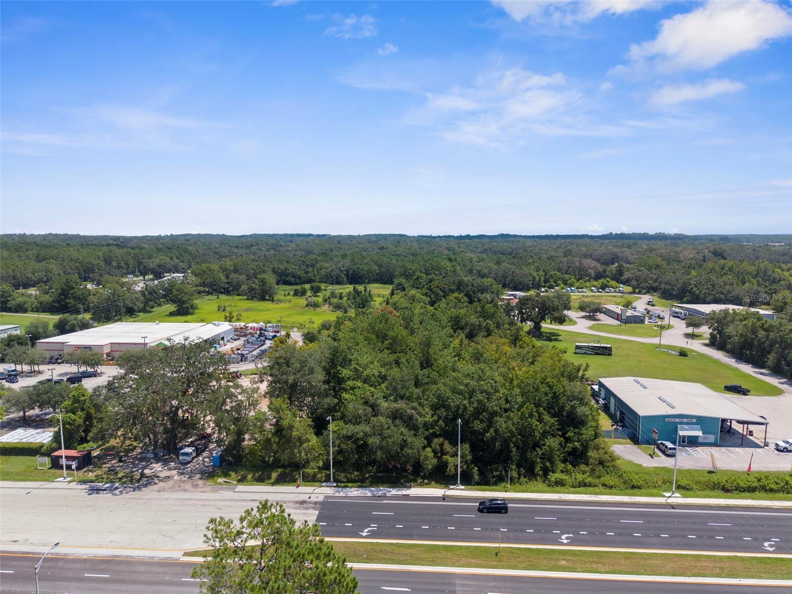 DAVID/MANUEL COMM PARK - Land
